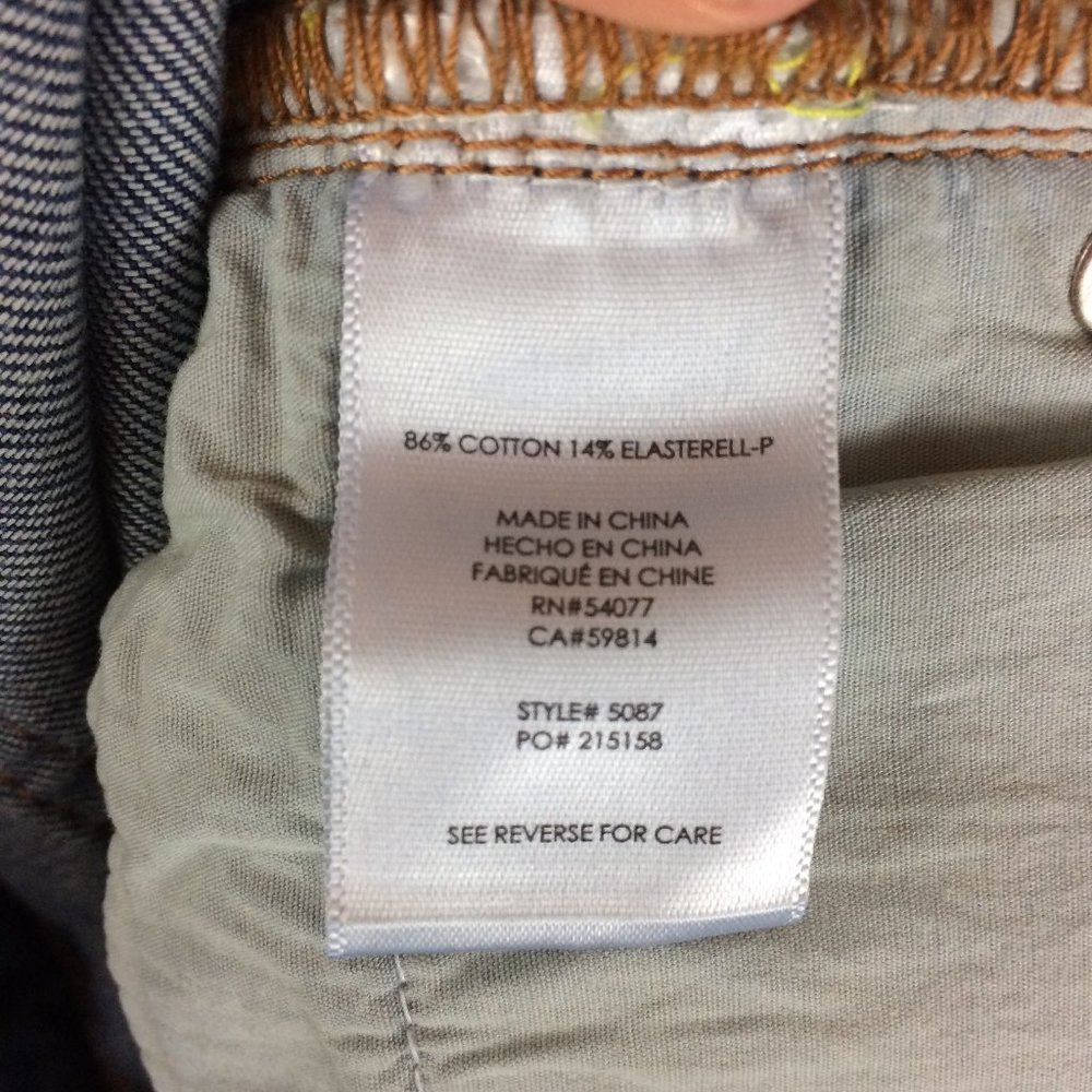 **SOLD** #5087 Destructed Skinny Denim Jeans Sz 6 - Picture 6 of 8